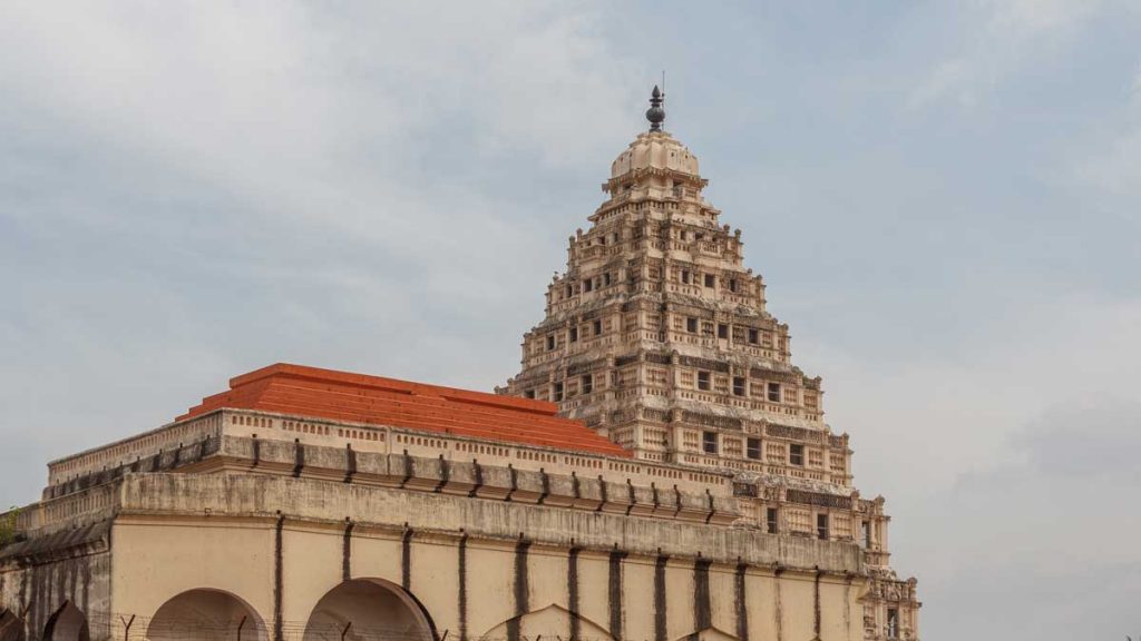 A picturesque view of Tanjore palace and its wonderful exterior view of Thanjavur Maratha Palace with eye catching architecture.